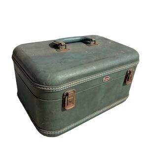 Vintage Towne Hard Shell Train Case Blue Cosmetic Luggage No Key READ
